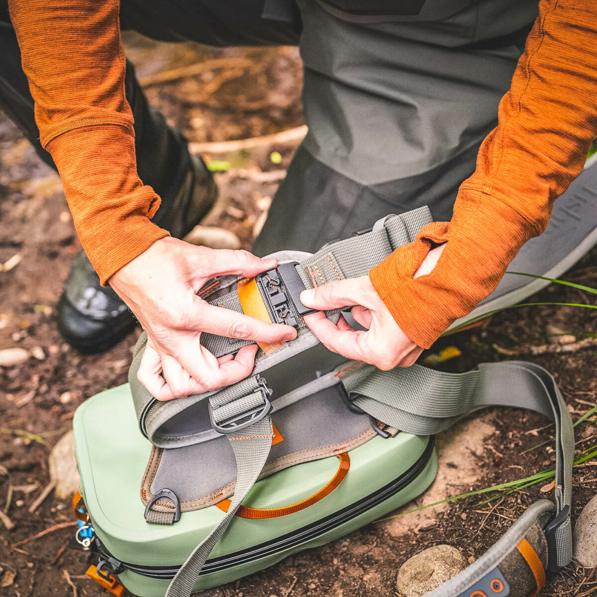 FISHPOND THUNDERHEAD SMALL SUBMERSIBLE LUMBAR PACK
