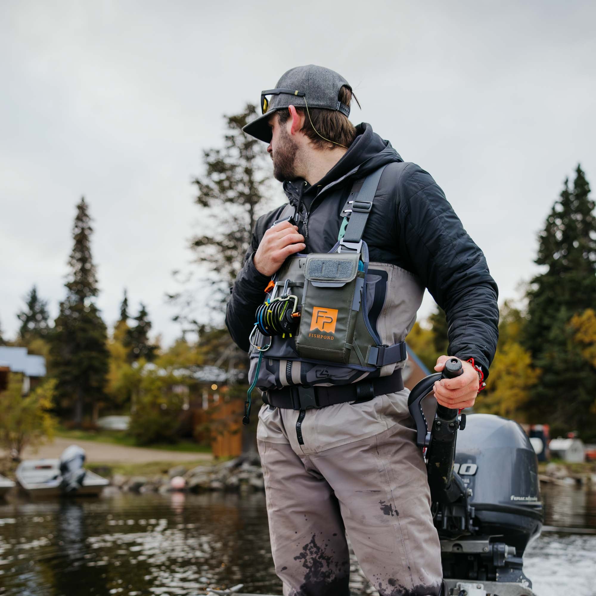 FISHPOND STORMSHADOW CHEST PACK