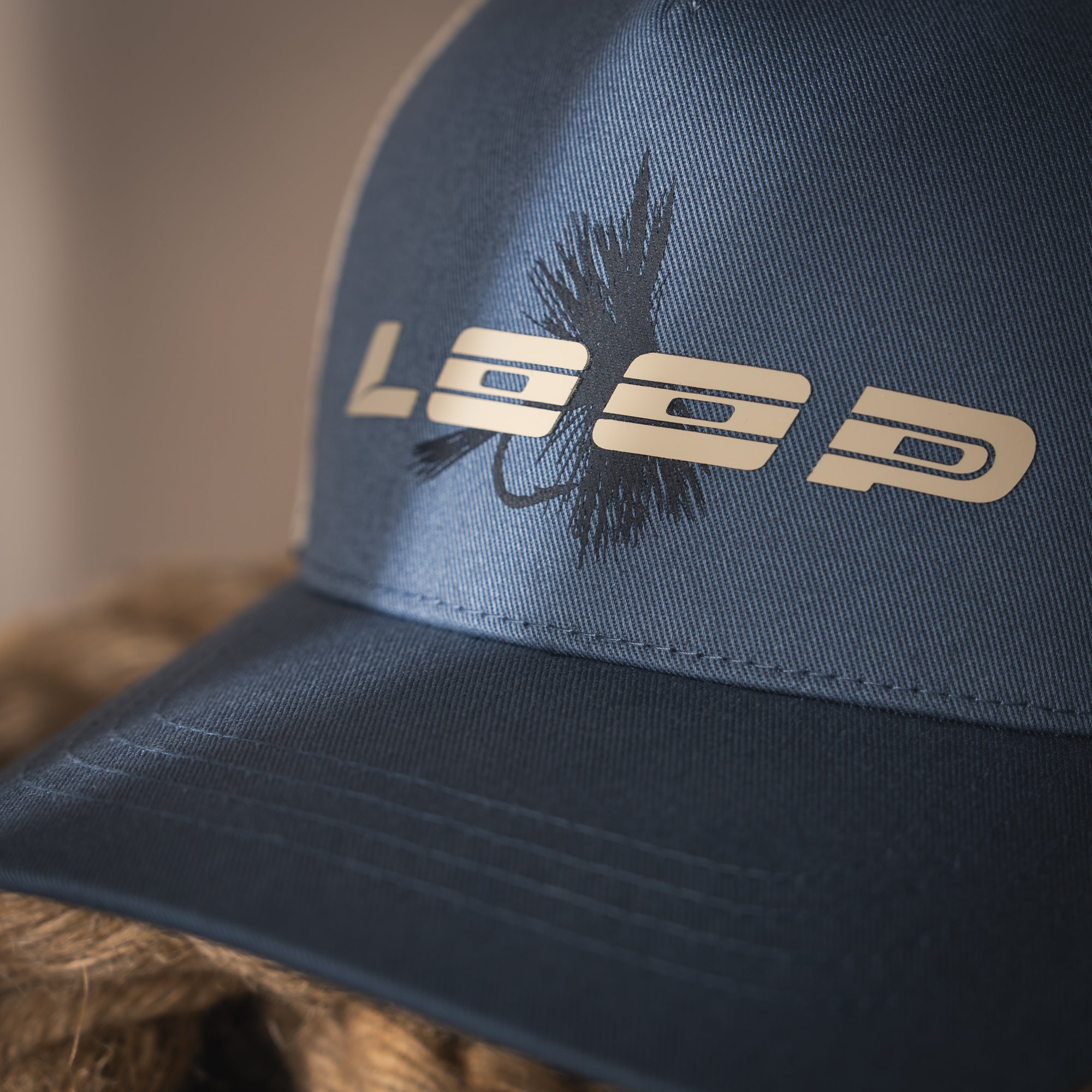 LOOP FLY TRUCKER CAP