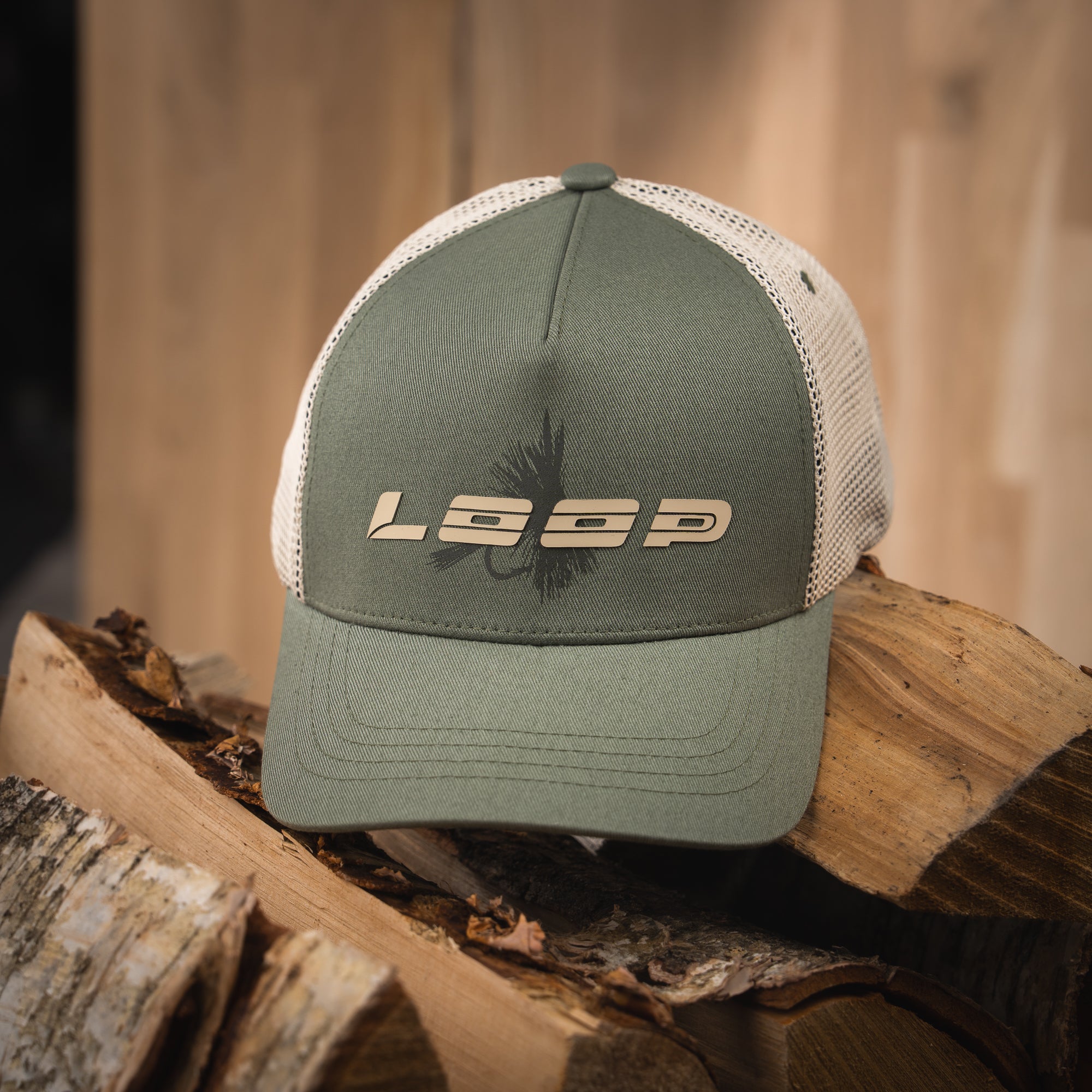LOOP FLY TRUCKER CAP