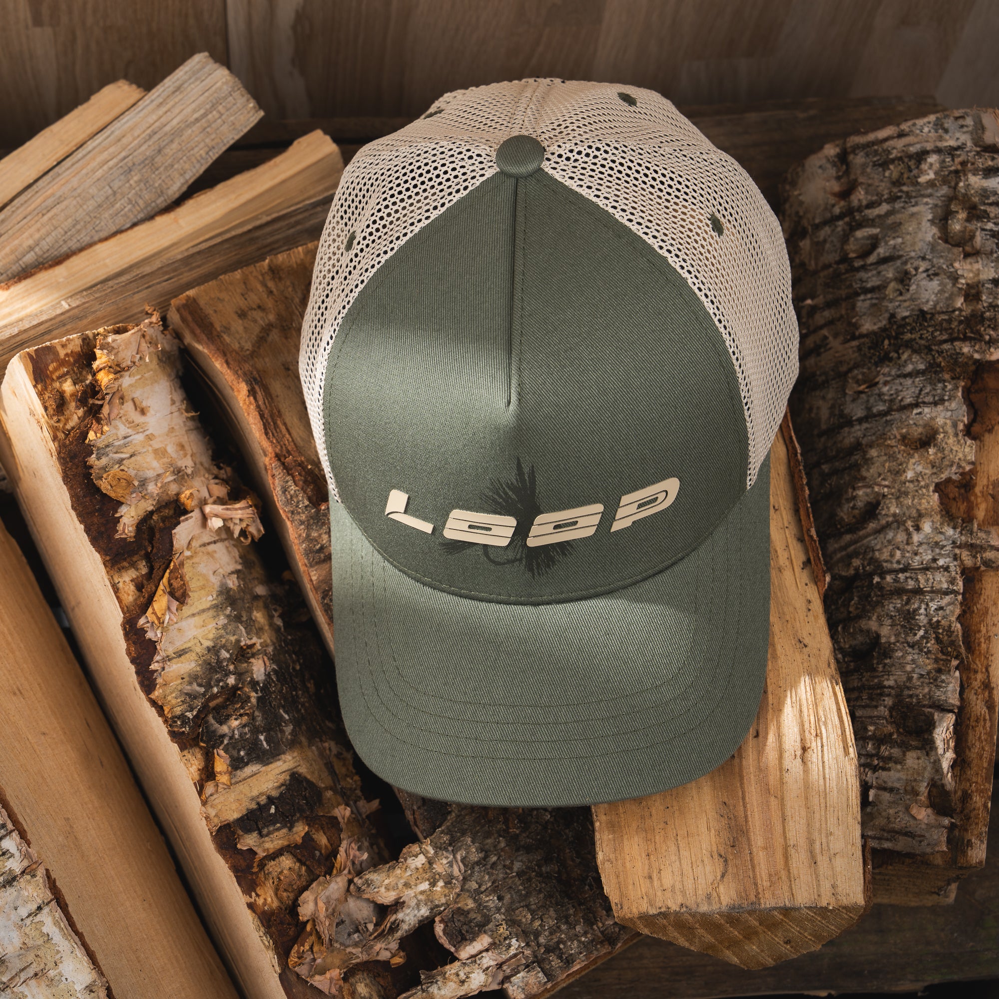 LOOP FLY TRUCKER CAP