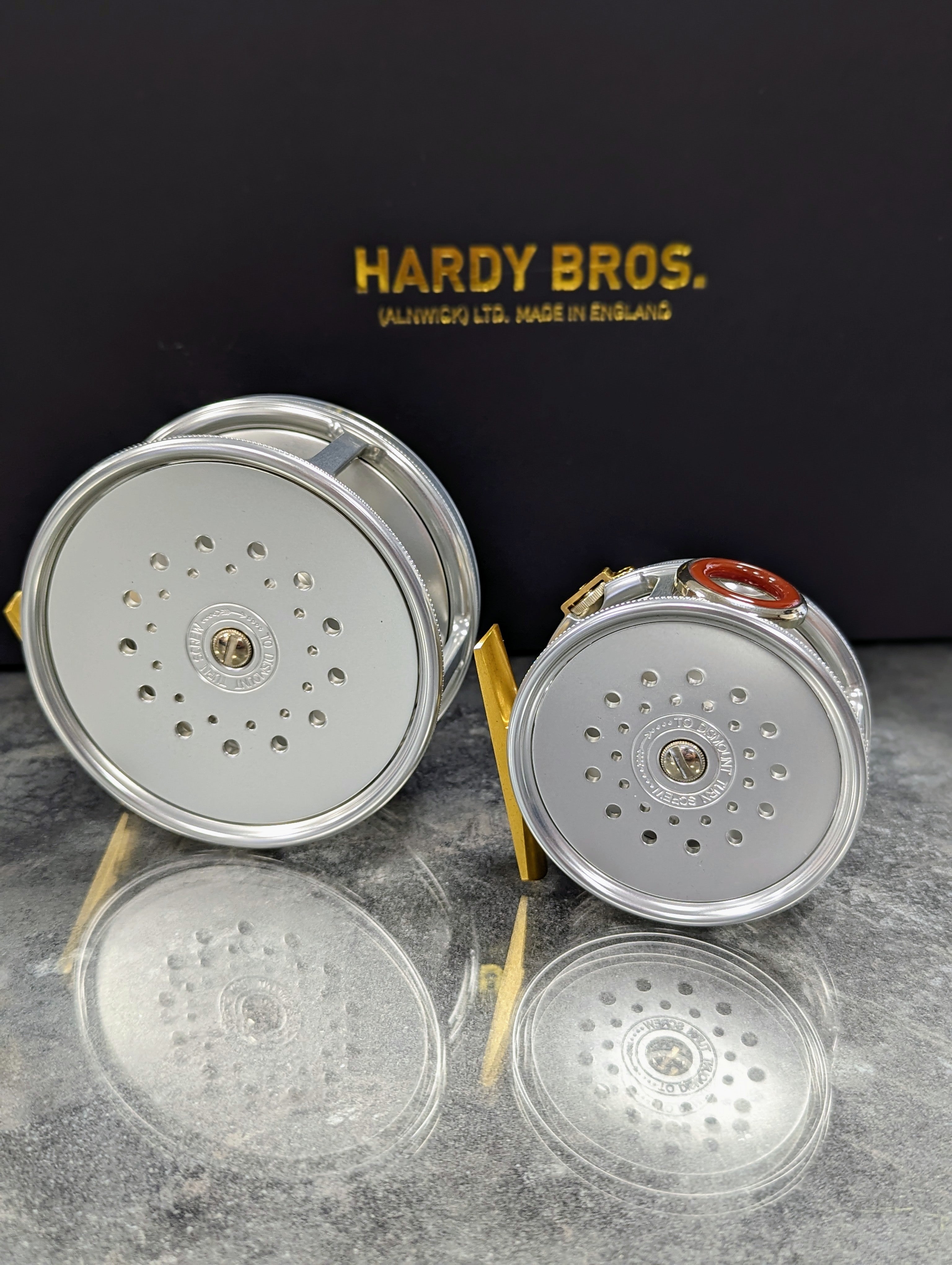 Hardy - Perfect 3 1/8 Fly Reel - 1912 Check, Red Agate