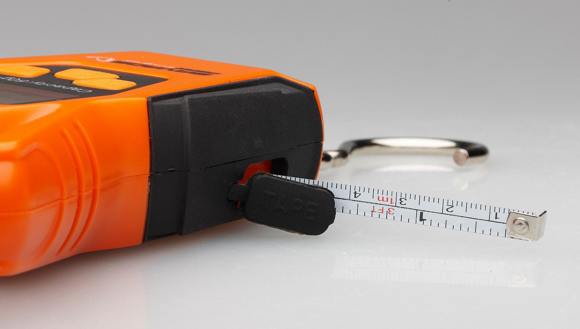 SAVAGE GEAR DIGITAL SCALE SW RESISTANT 50KG