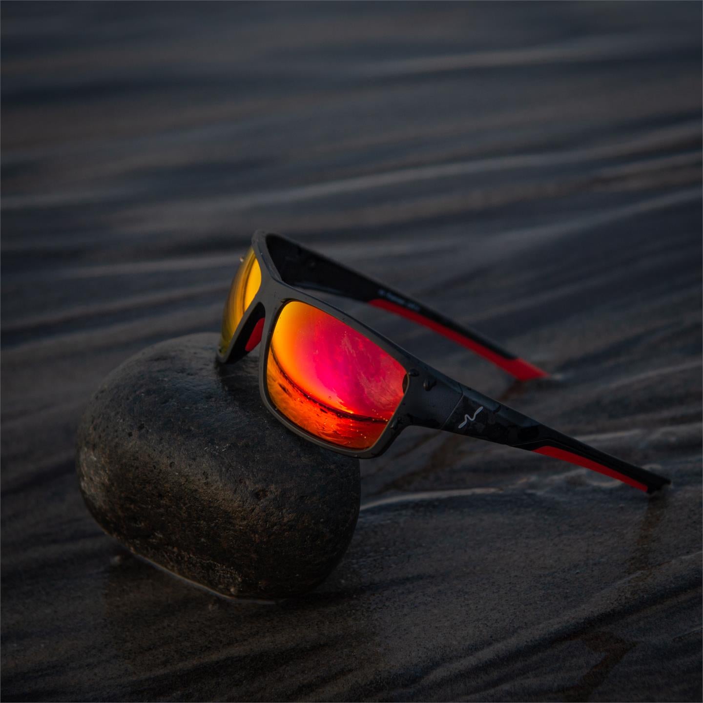 GUIDELINE EXPERIENCE SUNGLASSES - AMBER LENS